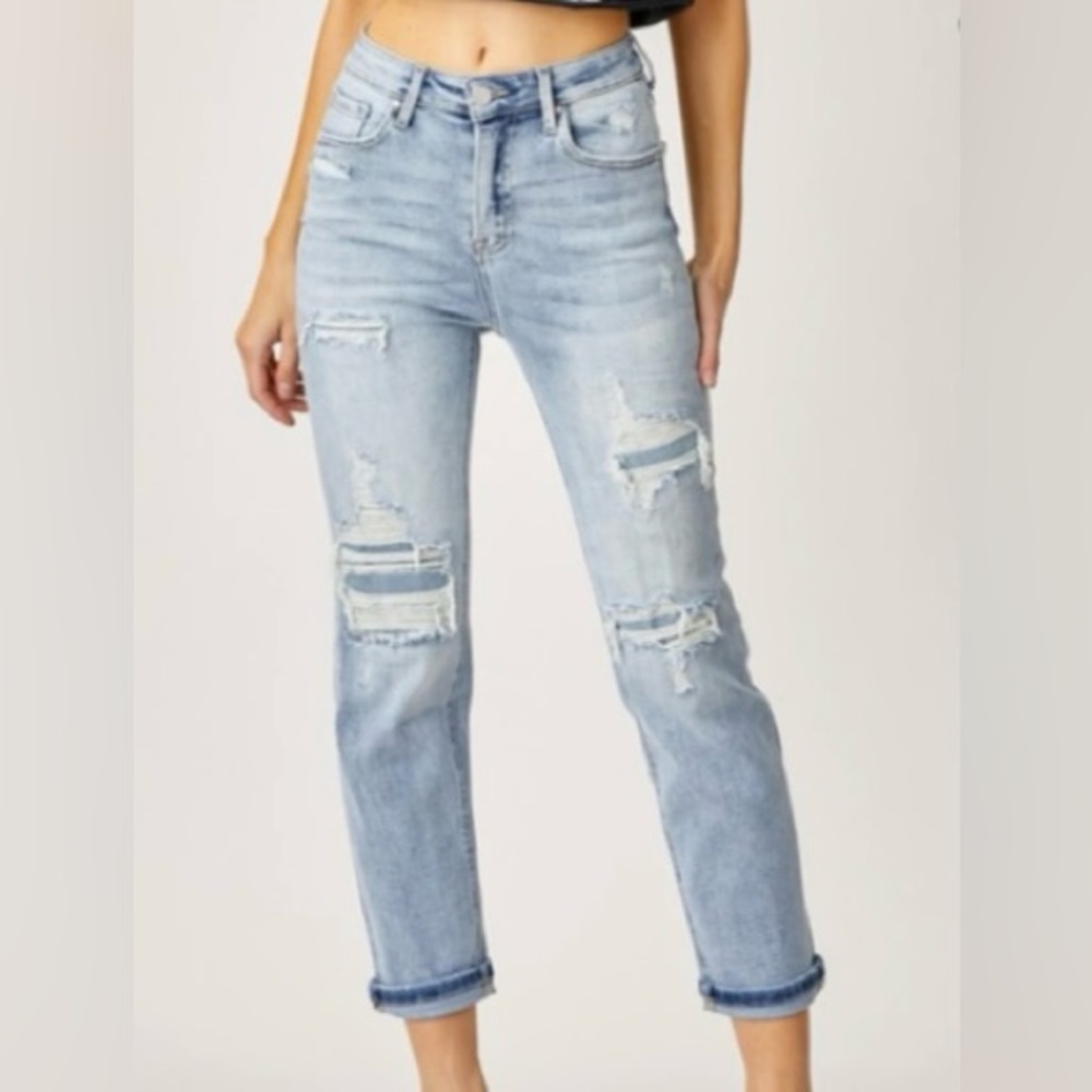 ❤️SALE❤️RISEN Lourdes Denim Distressed Jeans